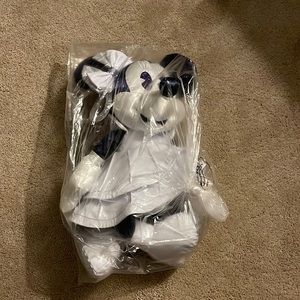 Minnie Mouse Main Attraction Series 1 of 12 New In Bag Plush